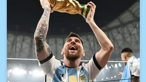 “中关村校区校园改造工程暑假期间持续稳步进行”